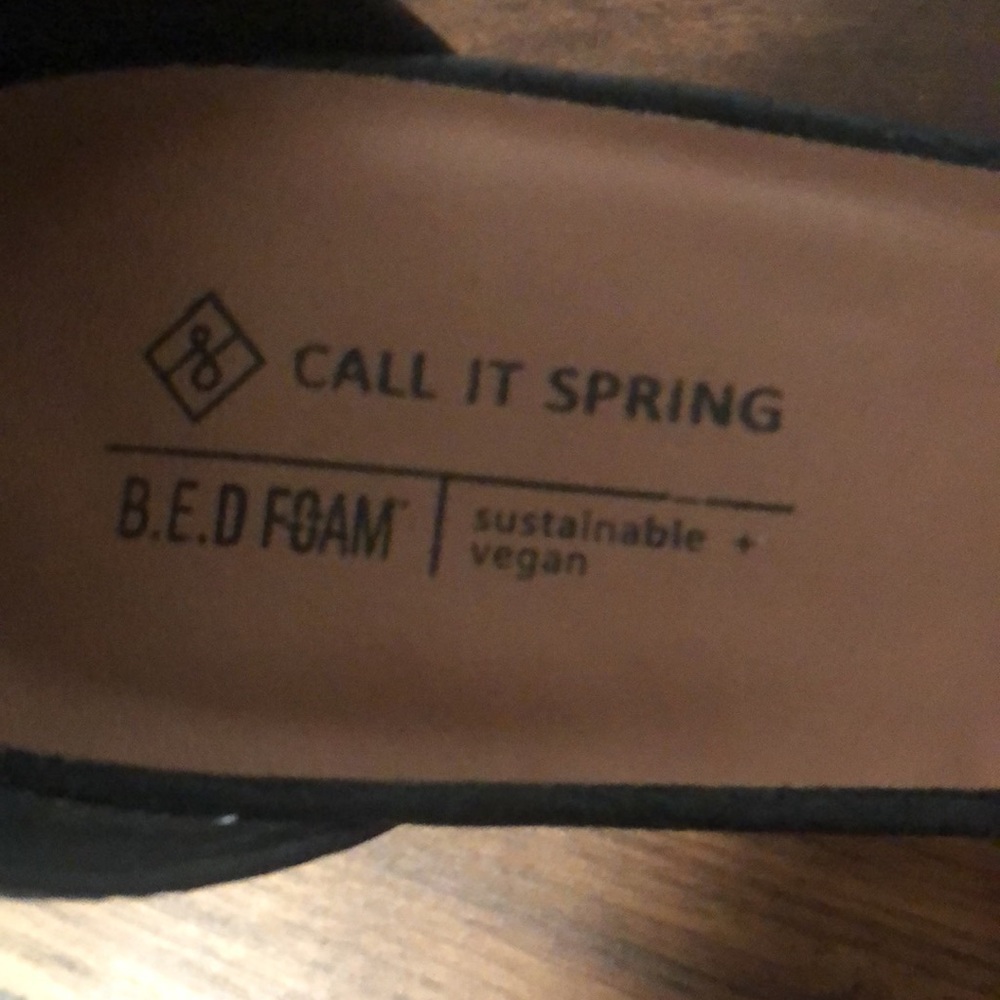 Call it Spring black heels - Picture 3 of 3